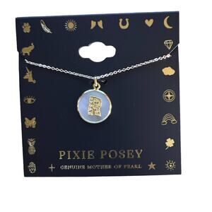 Pixie Posey Mother of Pearl 18K Plated Pendant Necklace NWT